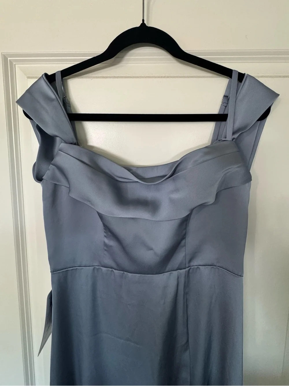 Azazie Callan Bridesmaid Dress size A6 dusty blue NEW! - Picture 4 of 10